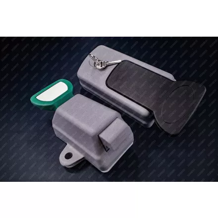 Hűtőajtó zárszerkezet